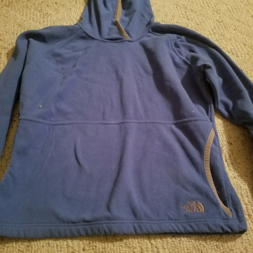 Small north face hoodie